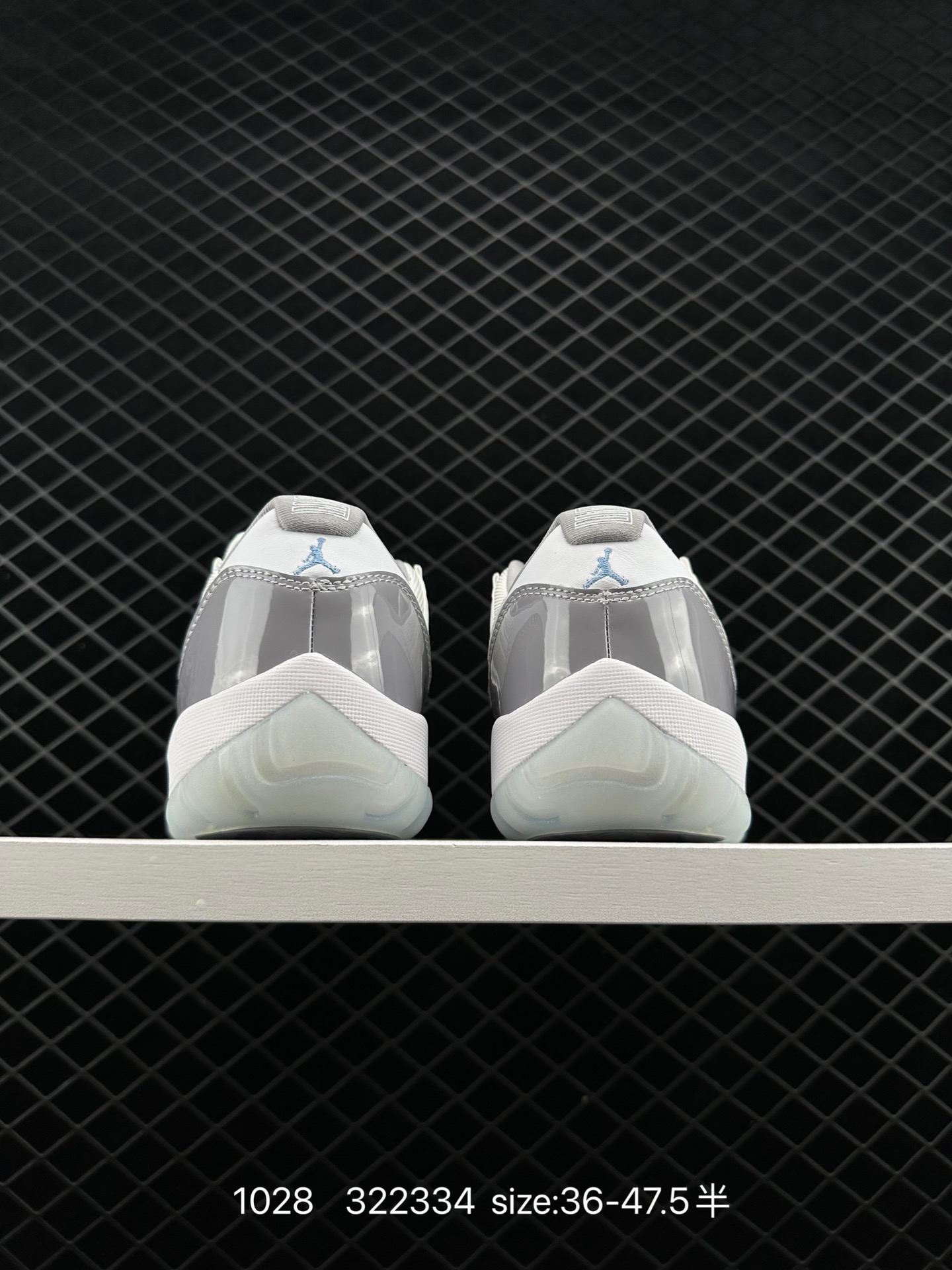 Air Jordan 11 Retro Low 